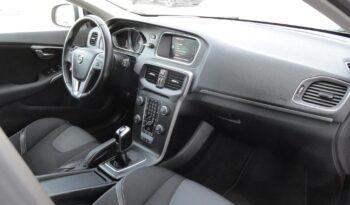 VOLVO V40 2.0 D [D3] Momentum NAVI-ÜLÉSFŰTÉS-KAMERA-Mo-i-84eKm-1 ÉV GARANCIÁVAL!! teljes