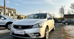 KIA CEE’D SW 1.6 TX EURO5 VEZ.SZ.KÖNYV-DIGITKLIMA-NAVI-TOL.KAMERA-ÜLÉSFŰTÉS-SÉR.MENTES !!