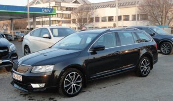 SKODA OCTAVIA Combi 1.4 TSI Style DIGIT KLÍMA-ÜLÉSFŰTÉS-NAVI-Mo-i!! teljes