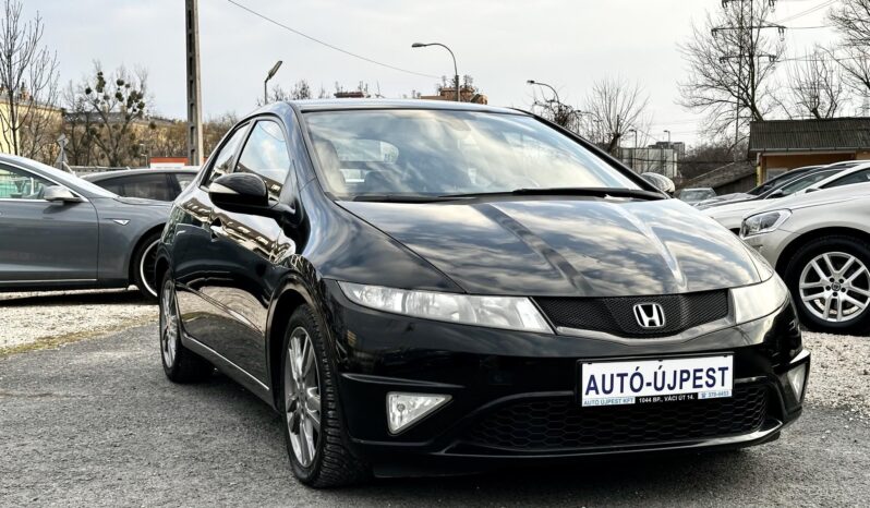 HONDA CIVIC 1.8 Sport VEZ.SZ.KÖNYV-DIGIT KLIMA-TEMPOMAT-TOL.RADAR-MEGKÍMÉLT!! teljes