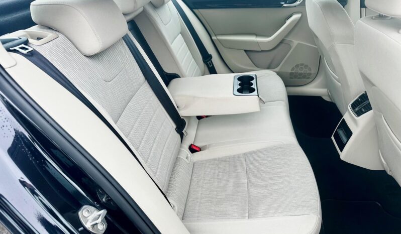 SKODA OCTAVIA 1.4 TSI Style MAGYAR-135eKM-KÉT TULAJDONOS-SÉRÜLÉSMENTES! teljes