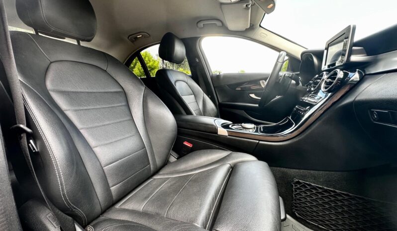 MERCEDES-BENZ C-OSZTÁLY C 200 9G-TRONIC teljes
