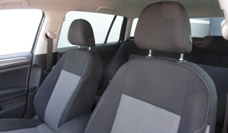 VOLKSWAGEN GOLF VII Variant 1.6 TDI BMT Comfortline Mo-i-109eKm-1 ÉV GARANCIÁVAL!! teljes
