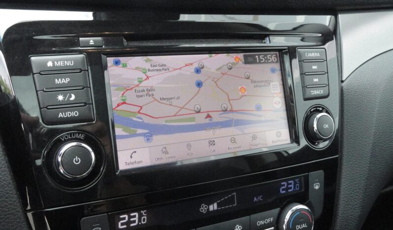 NISSAN QASHQAI 1.3 DIG-T N-Connecta NAVI-KAMERA-PANORÁMATETŐ-Mo-i-39eKm-1 ÉV GARANCIÁVAL! teljes