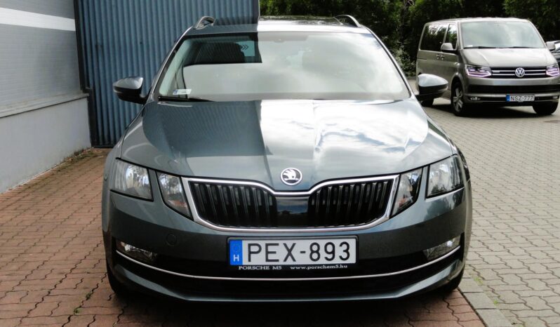 SKODA OCTAVIA Combi 1.4 TSI Style DSG TEMPOMAT-ÜLÉSFŰTÉS-PANORÁMATETŐ-Mo-i-1 ÉV GARANCIÁVAL! teljes
