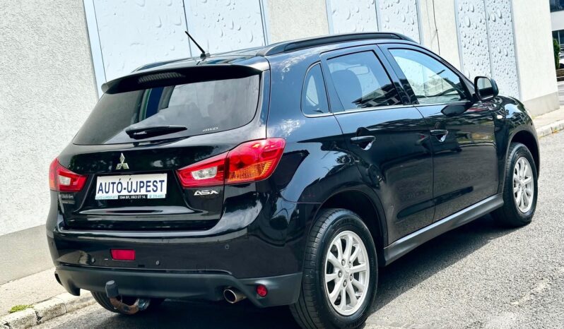MITSUBISHI ASX 1.8 DI-D Intense 4WD VEZ.SZ.KÖNYV-132eKM-DIGIT KLIMA-ÜLÉSFŰTÉS-TEMPOMAT !! teljes