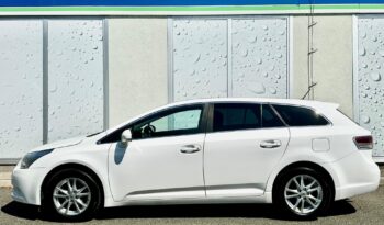 TOYOTA AVENSIS Wagon 2.0 D-4D Sol MAGYAR-KÉT TULAJ-KAMERA-NAVIGÁCIÓ teljes