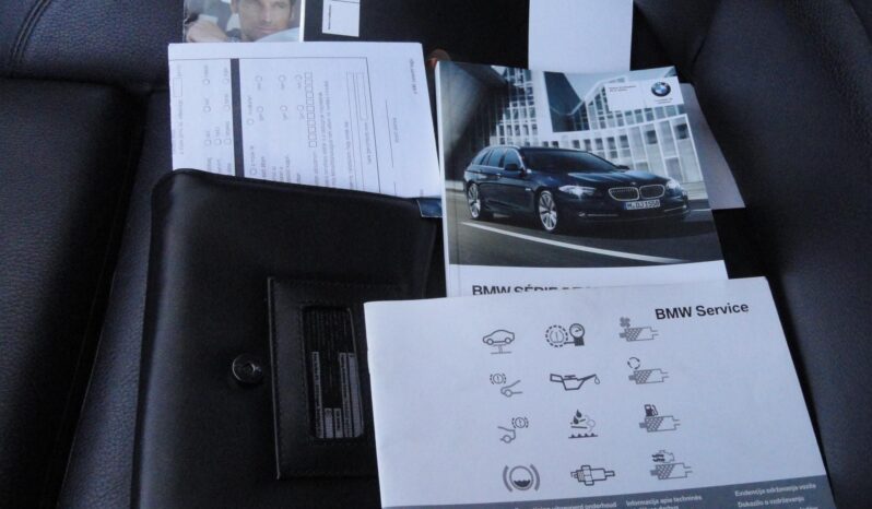 BMW 530d xDrive Touring (Automata) M-PACKET-BŐR-NAVI-F1-XENON-NAGYSZERVÍZ ELVÉGEZVE-221eKm!! teljes