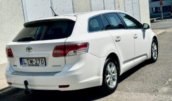 TOYOTA AVENSIS Wagon 2.0 D-4D Sol MAGYAR-KÉT TULAJ-KAMERA-NAVIGÁCIÓ teljes