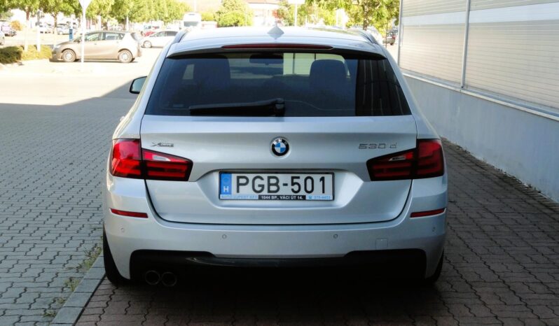BMW 530d xDrive Touring (Automata) M-PACKET-BŐR-NAVI-F1-XENON-NAGYSZERVÍZ ELVÉGEZVE-221eKm!! teljes