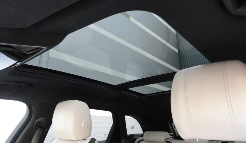 LAND ROVER RANGE ROVER VELAR RangeVelar 3.0D V6 SD6 R-Dynamic HSE (Automata) BEIGE BŐR-NAVI-KAMERA-ÜVEGTETŐ!! teljes