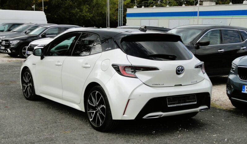 TOYOTA COROLLA 2.0 Hybrid Selection e-CVT FÉLBŐR-ÜLÉSFŰTÉS-KAMERA-VEZETÉSTÁMOGATÓ!! teljes