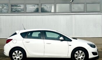 OPEL ASTRA J 1.6 Cosmo MAGYAR-VEZ.SZ.KÖNYV-KLIMA-TEMPOMAT-KITÜNŐ ÁLLAPOT !! teljes