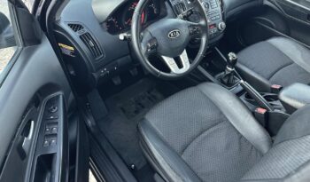 KIA CEE’D SW 1.6 EX Limited VEZ.SZERVIZKÖNYV-DIGIT.KLÍMA-ÜLÉSFŰTÉS-TEMPOMAT-VÉGIG SZERVIZELT! teljes