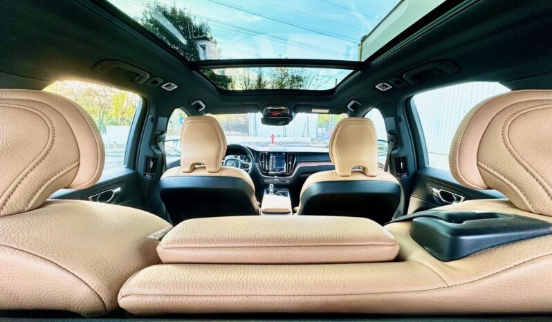 VOLVO XC60 2.0 [T8] Twin Engine Inscription AWD Geartronic MAGYAR-VEZ.SZ.KÖNYV-NAPFÉNYTETŐ-BÉZS BŐR-SZALON ÁLLAPOT-ÁFÁ-s !! teljes