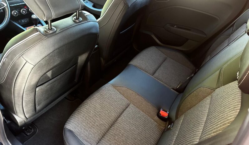 RENAULT CLIO 1.0 TCe Intens MAGYAR-NAVI-KAMERA-ÜLÉSFŰTÉS-1ÉV GARANCIA! teljes