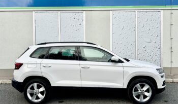 SKODA KAROQ 2.0 TDI SCR Style MAGYAR-VEZ.SZ.KÖNYV-93eKM-PARKRADAR-ÜLÉSFŰTÉS-MEGKÍMÉLT !! teljes
