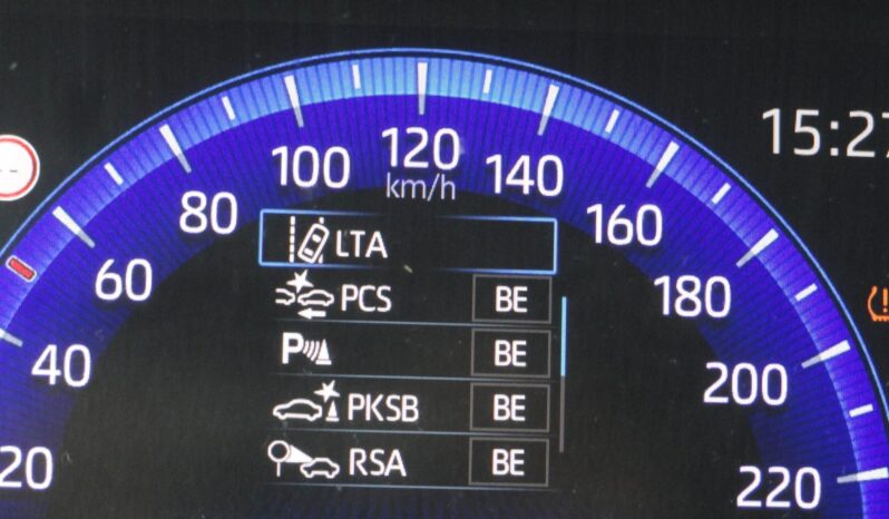 TOYOTA COROLLA 2.0 Hybrid Selection e-CVT FÉLBŐR-ÜLÉSFŰTÉS-KAMERA-VEZETÉSTÁMOGATÓ!! teljes