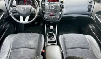 KIA CEE’D SW 1.6 EX Limited VEZ.SZERVIZKÖNYV-DIGIT.KLÍMA-ÜLÉSFŰTÉS-TEMPOMAT-VÉGIG SZERVIZELT! teljes