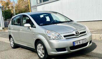 TOYOTA COROLLA VERSO 1.8 Linea Terra SZERVIZKÖNYV-KLIMA-ÜLÉSFŰTÉS-7SZEMÉLY-MEGKÍMÉLT ÁLLAPOT !! teljes