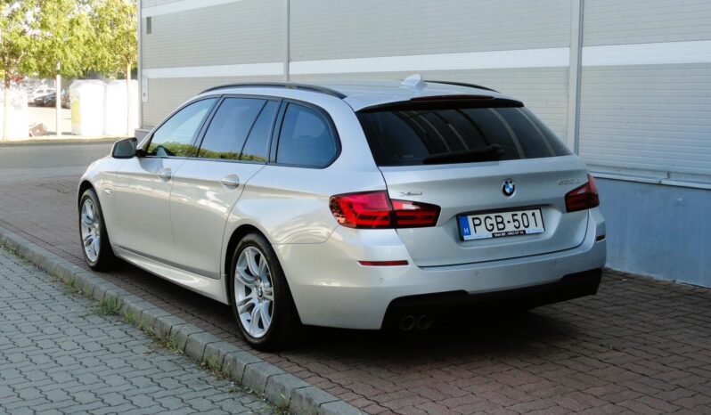BMW 530d xDrive Touring (Automata) M-PACKET-BŐR-NAVI-F1-XENON-NAGYSZERVÍZ ELVÉGEZVE-221eKm! teljes