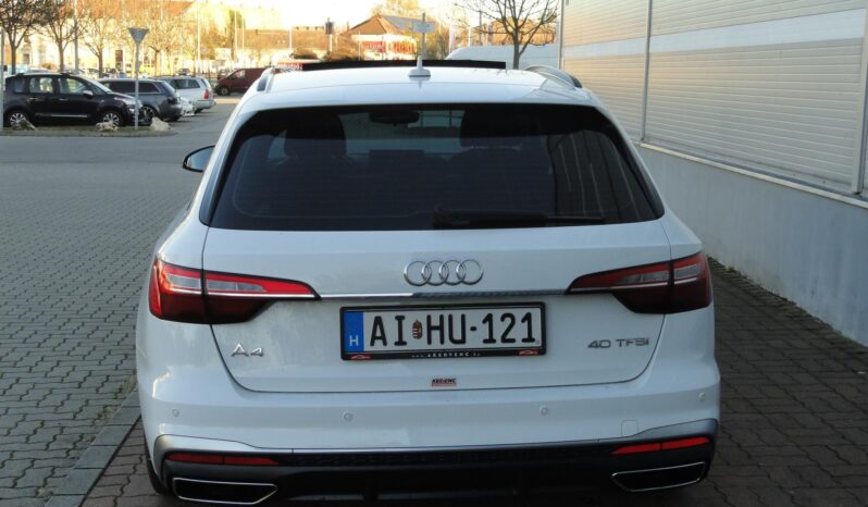 AUDI A4 Avant 40 TFSI S line S-tronic PANORÁMATETŐ-Mo-i 97e km!! teljes