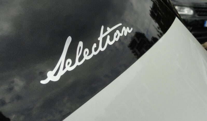 TOYOTA COROLLA 2.0 Hybrid Selection e-CVT FÉLBŐR-ÜLÉSFŰTÉS-KAMERA-VEZETÉSTÁMOGATÓ!! teljes