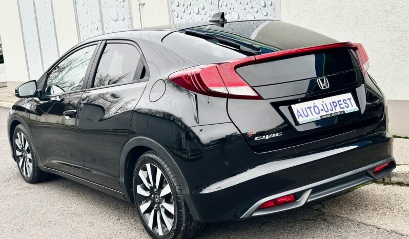 HONDA CIVIC 1.8 Sport VÉGIG VEZ.SZ.KÖNYV-TEMPOMAT-TOL.KAMERA-ÜLÉSFŰTÉS-HOLTTÉR! teljes