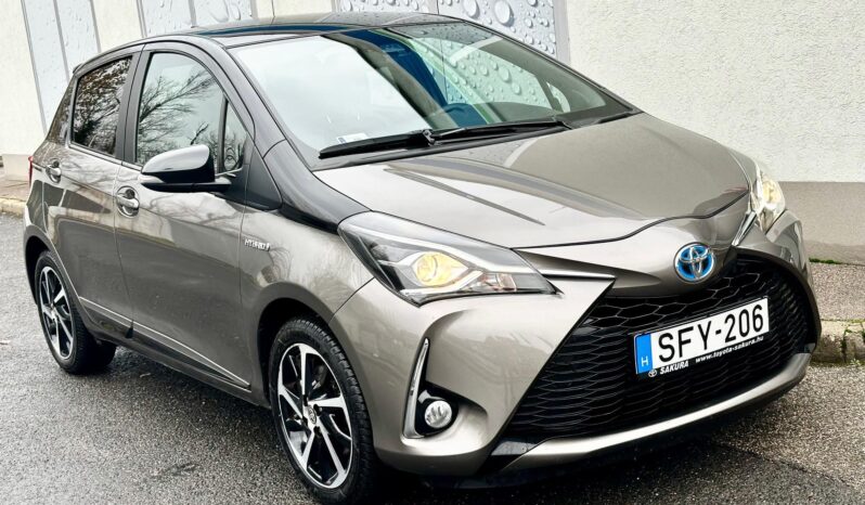 TOYOTA YARIS 1.5 VVT-i Hybrid Selection Smart Bronze e-CVT MAGYAR-VEZ.SZ.KÖNYV-34eKM-TOL.KAMERA-ÜLÉSFŰTÉS-ÚJSZERŰ ÁLLAPOT ! teljes