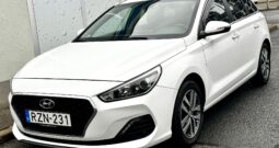 HYUNDAI I30 1.4 T-GDi Premium MAGYAR-VEZ.SZ.KÖNYV-89eKM-TOL.KAMERA-ÜLÉSFŰTÉS-NAVI-SÉR.MENTES !!