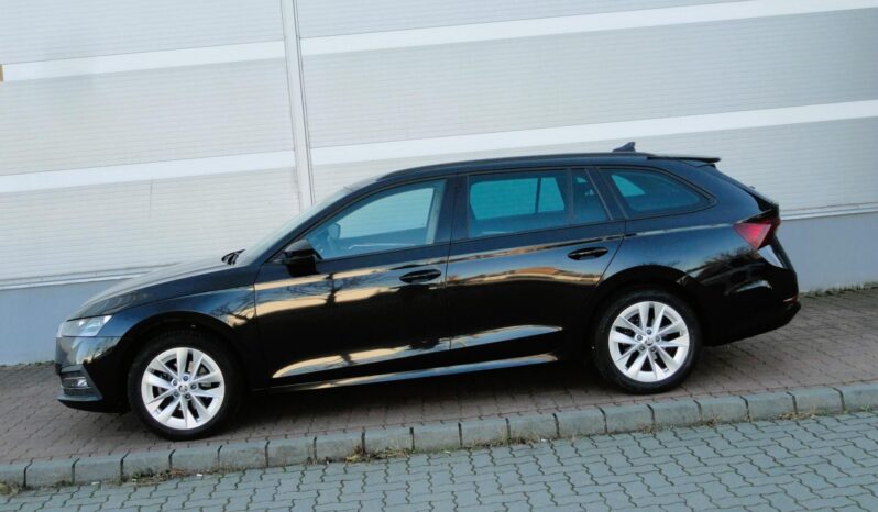 SKODA OCTAVIA Combi 1.5 TSI ACT e-TEC Style DSG NAVI-VIRTUAL COCKPIT-KAMERA-KEY’LESS GO-Mo-i-85e Km-1 ÉV GARANCIA! teljes