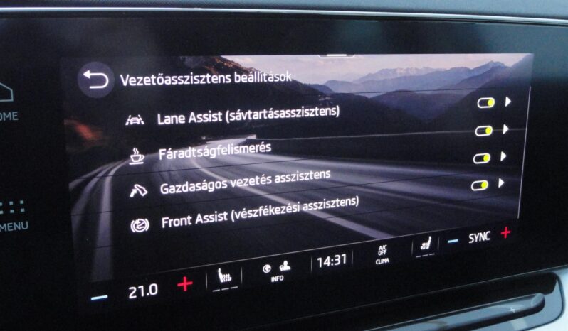 SKODA OCTAVIA Combi 1.5 TSI ACT e-TEC Style DSG NAVI-VIRTUAL COCKPIT-KAMERA-KEY’LESS GO-Mo-i-85e Km-1 ÉV GARANCIA! teljes