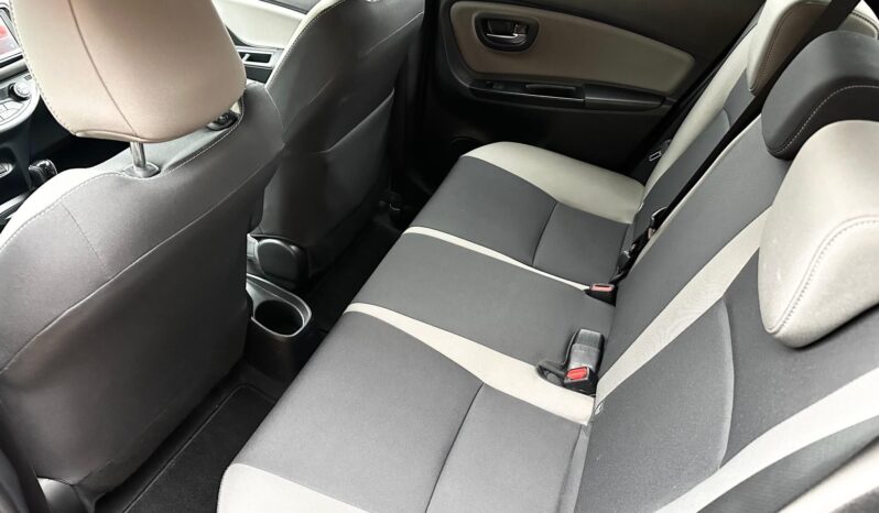 TOYOTA YARIS 1.5 VVT-i Hybrid Selection Smart Bronze e-CVT MAGYAR-VEZ.SZ.KÖNYV-34eKM-TOL.KAMERA-ÜLÉSFŰTÉS-ÚJSZERŰ ÁLLAPOT! teljes