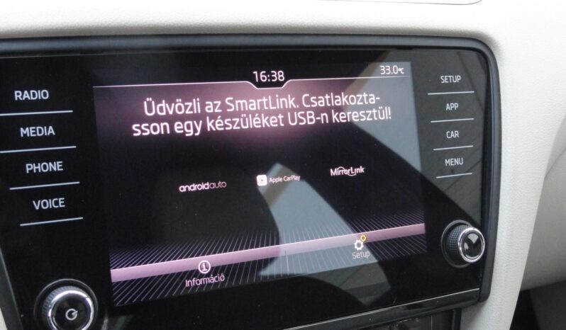 SKODA OCTAVIA 2.0 CR TDI SCR Style BEIGE BELSŐ-TEMPOMAT-LED-Mo-i-NAGYSZERVÍZ ELVÉGEZVE-1 ÉV GARANCIÁVAL!! teljes