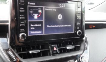 TOYOTA COROLLA 2.0 Hybrid Selection e-CVT FÉLBŐR-ÜLÉSFŰTÉS-KAMERA-VEZETÉSTÁMOGATÓ!! teljes