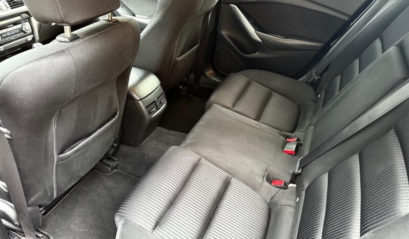 MAZDA 6 Sportkombi 2.2 CD Attraction MAGYAR-VEZ.SZ.KÖNYV-DIGIT KLIMA-PARKRADAR-ÜLÉSFŰTÉS !! teljes