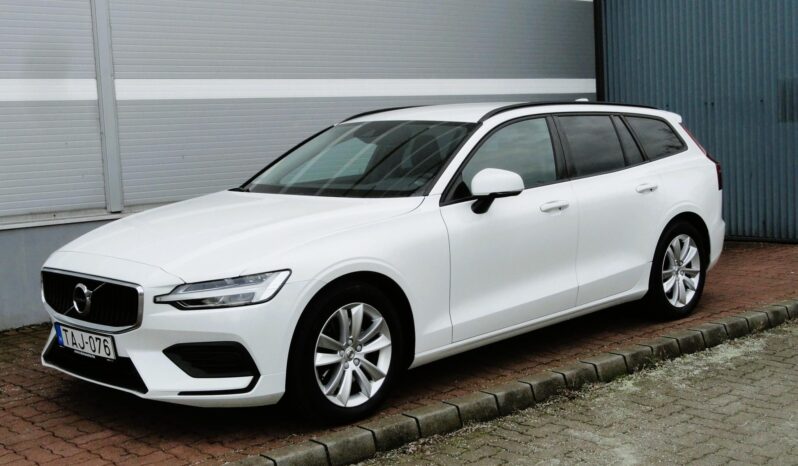 VOLVO V60 2.0 [B4] MHEV Momentum Pro Geartronic MAGYARORSZÁGI-61eKm-1 ÉV GARANCIÁVAL!! teljes