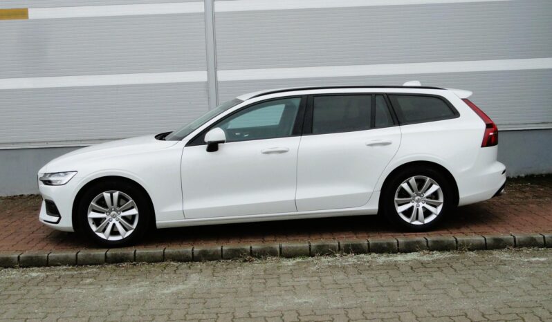 VOLVO V60 2.0 [B4] MHEV Momentum Pro Geartronic MAGYARORSZÁGI-61eKm-1 ÉV GARANCIÁVAL!! teljes