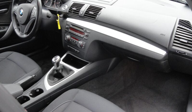 BMW 116i XENON-ÜLÉSFŰTÉS-TEMPOMAT-Mo-i-136eKm!! teljes