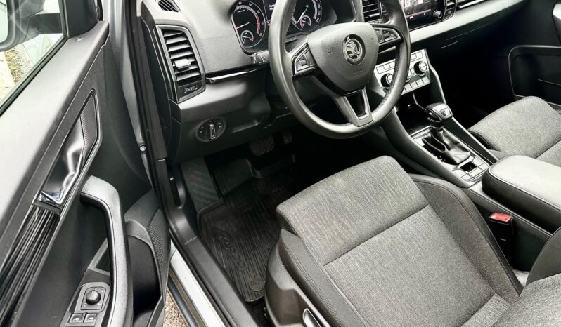 SKODA KAROQ 1.5 TSI ACT Style DSG MAGYAR-VEZ.SZ.KÖNYV-PANORÁMATETÖ-PARKRADAR-ÜLÉSFŰTÉS-SZALON ÁLLAPOT teljes