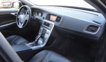 VOLVO S60 2.0 D [D2] Momentum Geartronic BŐR-TEMPOMAT-NAVI-126e Km-1 ÉV GARANCIÁVAL! teljes