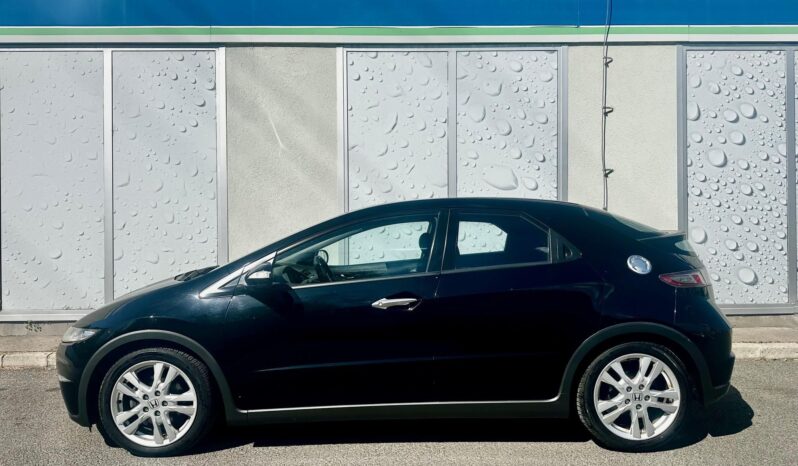 HONDA CIVIC 1.8 Sport VEZ.SZ.KÖNYV-DIGIT KLÍMA-TEMPOMAT-SÉRÜLÉSMENTES! teljes