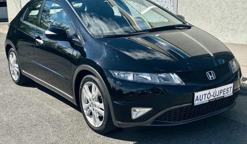 HONDA CIVIC 1.8 Sport VEZ.SZ.KÖNYV-DIGIT KLÍMA-TEMPOMAT-SÉRÜLÉSMENTES! teljes