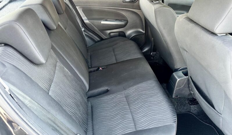 SUZUKI SWIFT 1.2 GLX AC ESP VEZ.SZ.KÖNYV-TEMPOMAT-ÜLÉSFŰTÉS-NAPFÉNYTETŐ! teljes