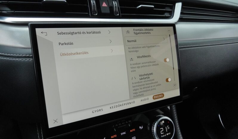 JAGUAR F-PACE D200 R-Dynamic SE (Automata) BŐR-NAVI-KAMERA-MERIDIAN-F1-LED-Mo-i-80eKm-1 ÉV GARANCIA!! teljes