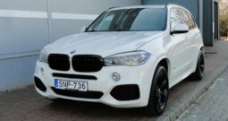 BMW X5 xDrive30d (Automata) M-PACKET-BŐR-NAVI-F1-KAMERA-HUD-LED-1 ÉV GARANCIÁVAL-145eKM!!