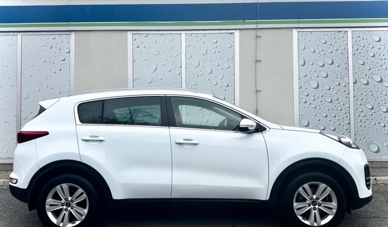 KIA SPORTAGE 1.6 GDI LX Exclusive MAGYAR-VEZ.SZ.KÖNYV-71eKM-NAVI-KAMERA! teljes