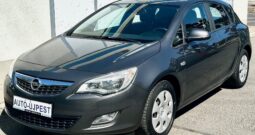 OPEL ASTRA J 1.6 Enjoy VEZ.SZERVIZKÖNYV-140eKM-KLIMA-TEMPOMAT-SÉRÜLÉSMENTES !!