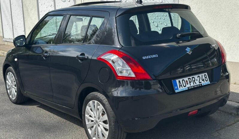 SUZUKI SWIFT 1.2 GLX AC ESP VEZ.SZ.KÖNYV-TEMPOMAT-ÜLÉSFŰTÉS-NAPFÉNYTETŐ! teljes