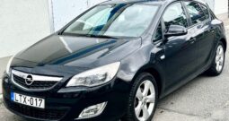 OPEL ASTRA J 1.4 Enjoy